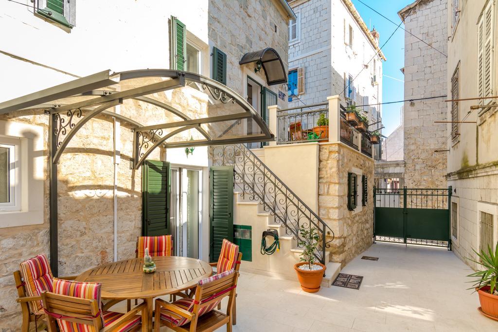 Apartments And Rooms Villa Erede سبليت الغرفة الصورة