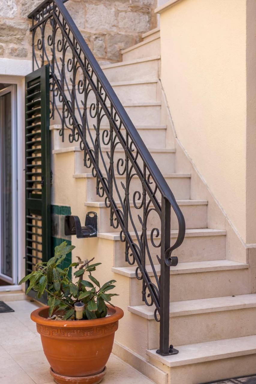 Apartments And Rooms Villa Erede سبليت المظهر الخارجي الصورة