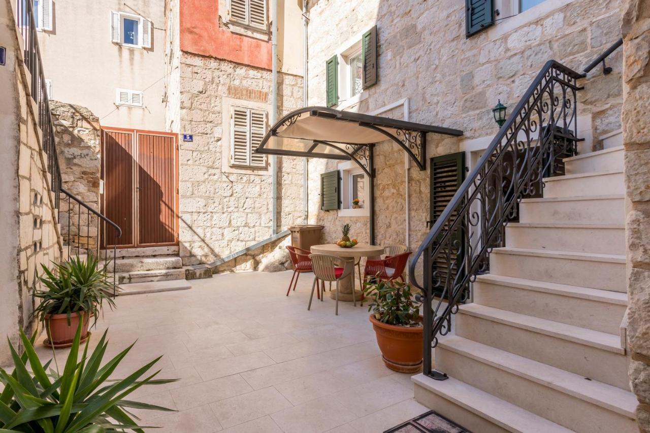 Apartments And Rooms Villa Erede سبليت المظهر الخارجي الصورة